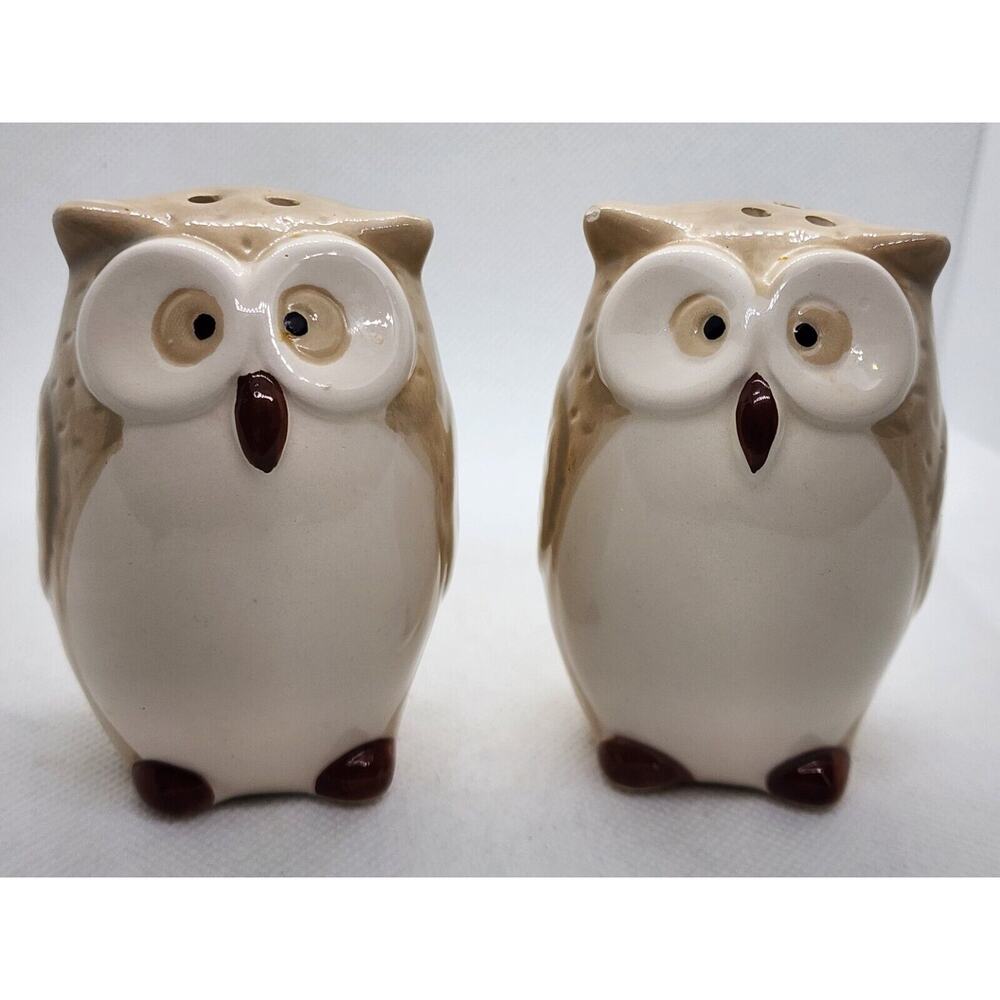 Salt Pepper Shakers-Pier 1-Owls-Vintage-Cream and Tan-Ceramic